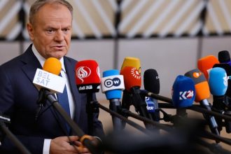 Polsko vyuzije program SAFE napriek vetu prezidenta vyhlasil Tusk