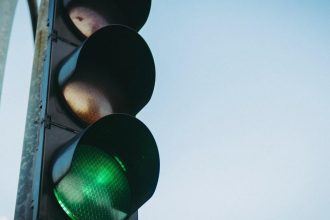 Porucha semaforov v Presove na Sekcove sposobila problemy na rusnej krizovatke