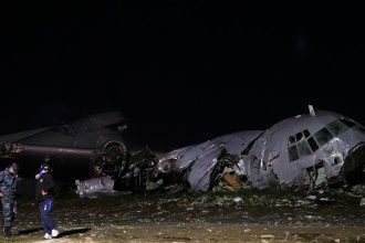 Pri havarij nakladneho lietadla v Bolivii zomrelo najmenej 15 ludi