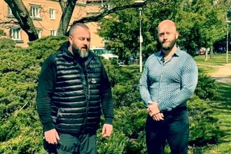 Robia politiku rozdeluju klub Po Hikemates sa v turistickom klube siri kritika od dalsich