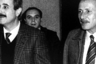 Sicilsky prokurator Roky sme hladali mafianskeho bosa Bez vypovedi kajucnikov by sme sa nikdy nedozvedeli ze je uz davno mrtvy