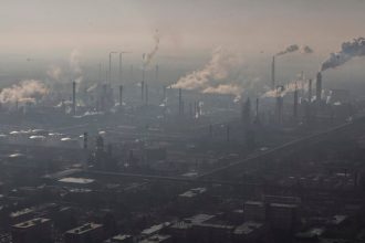 Statne hmotne rezervy uvolnuju nudzove zasoby ropy