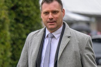 Taraba neformalne diskutoval s prezidentom Pellegrinim