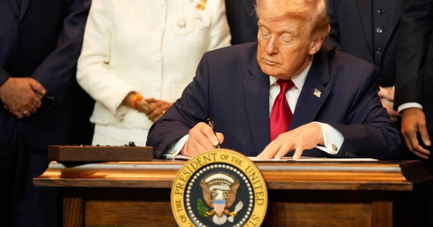 Trump oznamil vytvorenie vojenskej koalicie proti kartelom na zapadnej pologuli