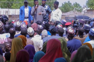 Utoky djihadistov v Nigerii si vyzadili najmenej 14 obeti