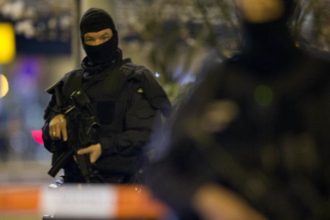 Vybuch v Amsterdame poskodil zidovsku skolu