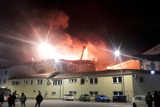 Zabavna pyrotechnika podla odbornika sposobila katastrofu vysetrovanie trvalo roky policia obvinuje byvaleho kolegu