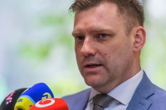 na modernizaciu zimneho stadiona vladimira dzurillu pojde 34 miliona eur