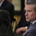 viacero redakcii prislo o akreditaciu sudca oznacil medialnu politiku pentagonu za protiustavnu