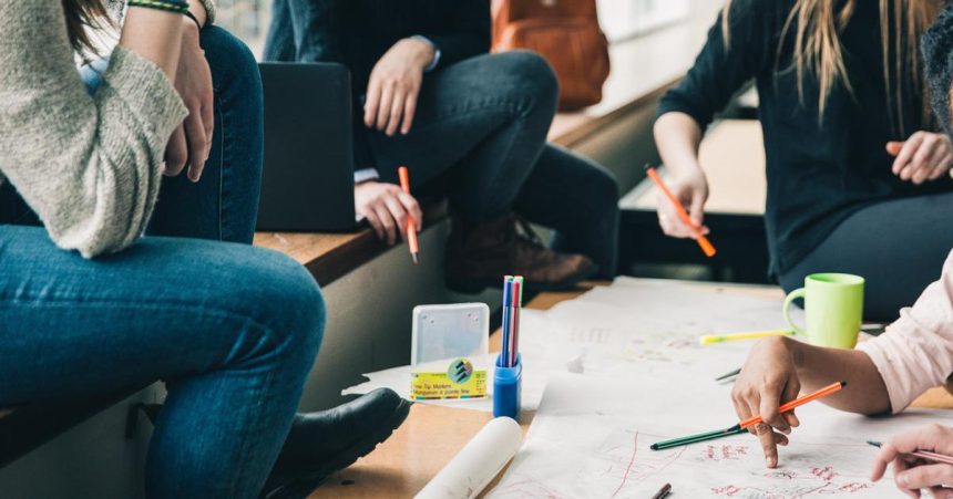 Asociacia vyskumnych agentur ma vyhrady voci navrhu SNS na sprisnenie pravidiel prieskumov