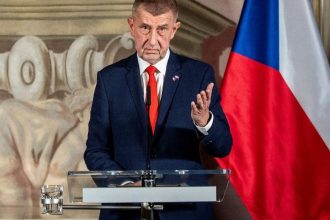 Cesko obmedzi marze distributorov paliv a znizi spotrebnu dan z nafty