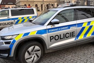 Cesti kriminalisti obvinili dalsieho cloveka v pripade poziaru v zbrojovke