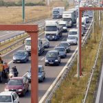 Dialnicu D1 pri Bratislave v smere do hlavneho mesta uzavru do nedele