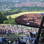 Na Mariansku horu prichadza tisicky putnikov Aj tento rok budu premavat mimoriadne autobusove linky