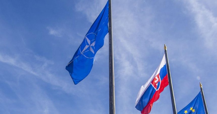 Slovensko patri podla GLOBSEC medzi najpomal sie reagujuce krajiny v NATO