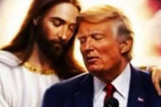 Trump zdieal dal AI obrzok s nboenskou tematikou tentoraz ho jei objma