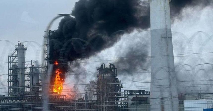 Ukrajina Rusko Online Ukrajinske drony opat zautocili na ruske ropne zariadenia vo vnitrozemii aj v pristave Primorsk