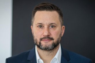 Vallo ocenil desat firiem ktore splnili svoje zavazky v Klimatickej vyzve