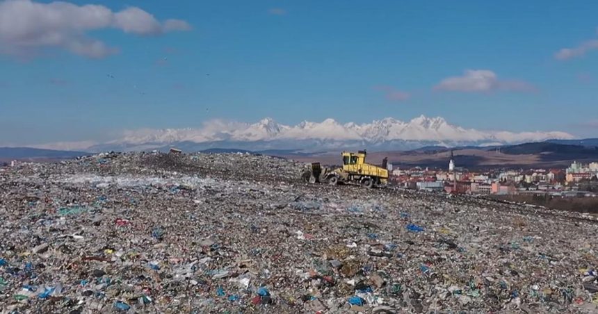 unikatne riesenie roky vozili na skladku tony odpadu teraz tam budu kvitnut kvety na luke