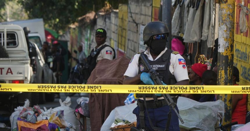 vikendovy utok gangu na mesto na haiti si vyziadal najmenej 70 obeti