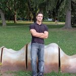 Bol oslobodeny od telesnej vychovy vyzeral ako sparadlo Teraz priniesol tri zlate medaily z majstrovstiev