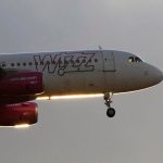 Wizz Air potvrdil ze jeho lietadlo z Bratislavy do Kosic bolo zasiahnute bleskom