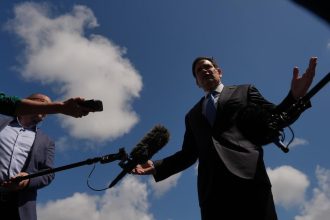 Izrael a Libanon dosiahnili ramcovu dohodu oznamil Rubio