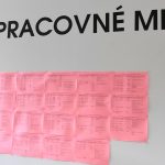 Na pracovny trh prichadzaju absolventi Ich predstavy sa casto stretavaju s realitou