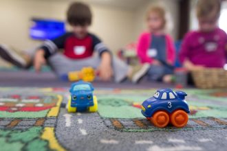 Rodicia sa dozvedia vysledky prijimacieho konania do materskych skol 1 jula