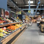 Slovaci po pandemii minaju podla analytika viac na potraviny a menej na energiu