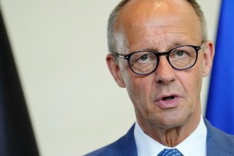Srbsko sa podla Merza musi jednoznacne rozhodnut kde vidi svoju buducnost