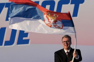 Srbsko zrejme cakaju predcasne volby President Vucic vyhlasil ze rezignuje v priebehu tyzdnov