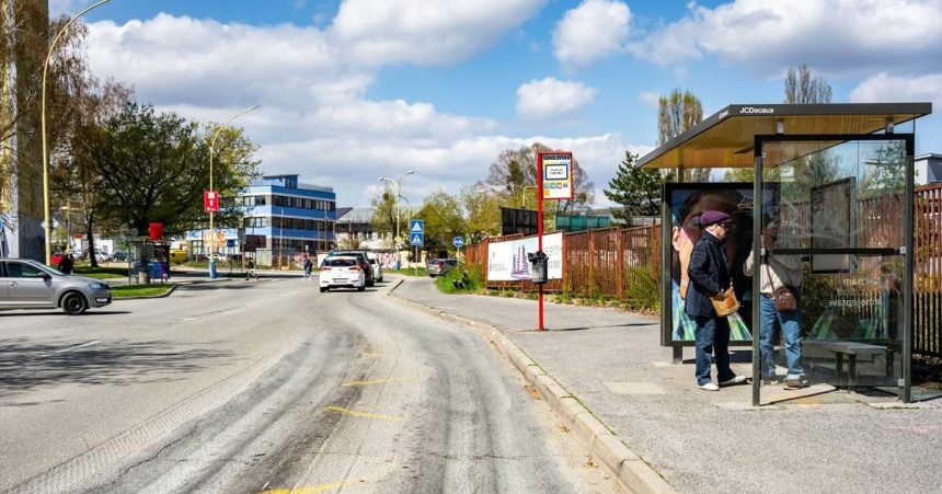 V Kosiciach zacali modernizaciu zastavky MHD Sokolovska v smere na Sidlisko KVP