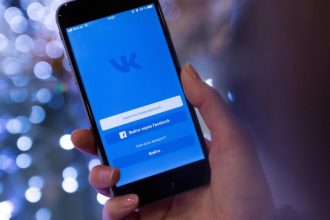 Z App Store odstranili aplikaciu ruskej sluzby VKontakte