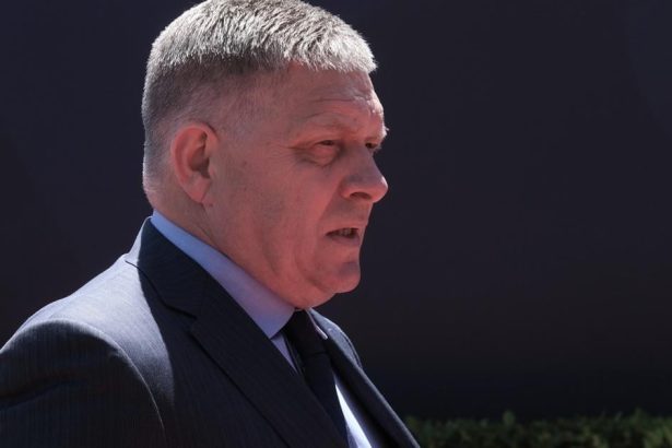 Zrusenie transakcnej dane je na stole ak sa vlada dohodne pripustil Fico