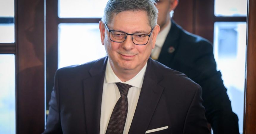 diskusia o navrhu noveho obcianskeho zakonika je obmedzena na 125 hodiny