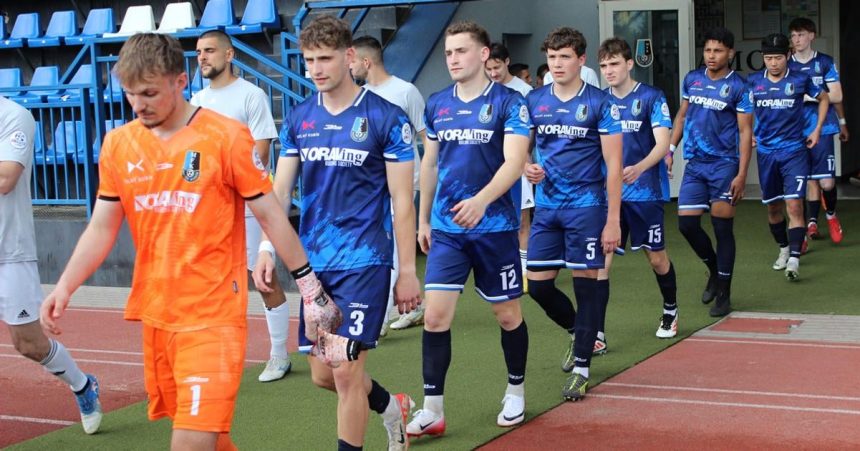 zachrana je maly zazrak muzsky futbal v nasom meste stoji uz dlhsie na hlinenych nohach hovori ikona klubu
