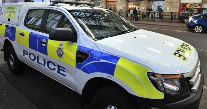 Britska policia vysetruje dary pre Reform UK od matky odsuneneho podvodnika