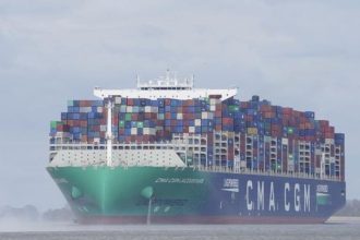 Cina ziada Nemecko o podporu volneho obchodu