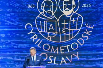 Cyrilometodske oslavy Huliak nepride Drucker sa nepytal Kalinak vytiahol peceneho byka