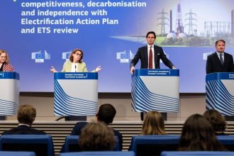 EU planuej zdvojnasobit vyuzivanie elektriny do roku 2040 Hlavnym tahunom spotreby by mali byt domacnosti