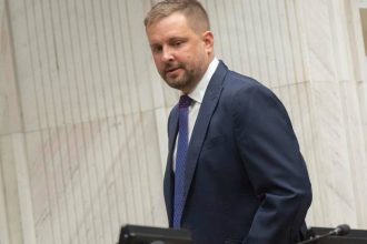 Konkurz u Saska vyhral uchadzac bez protikandidata Vo vyberovej komisii mal priatela