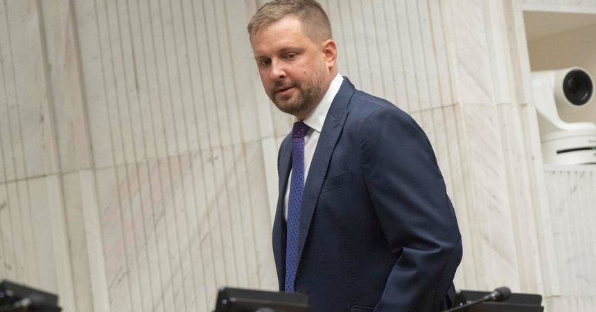 Konkurz u Saska vyhral uchadzac bez protikandidata Vo vyberovej komisii mal priatela