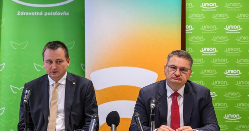 PS sa v suvislosti s planovanym spojenim Unionu a Dovery obratilo na Eurosku komisiu