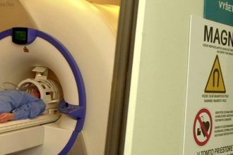 Pokra ovani rokovani medzi Doverou a spolocnostou Pro Diagnostic Group