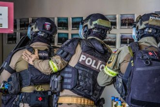 Policia v okresoch Presov a Sabinov vykonava akciu Skrina Zamerana je na anabolika