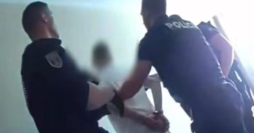 Recepnej sa vyhral z strelbou Policia poslala niekolko hliadok do hotela muza spacifikovali