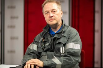 Riaditel Slovnaftu Senkovic Utoky politikov musia prestat uz nas poskodzuju aj ekonomicky