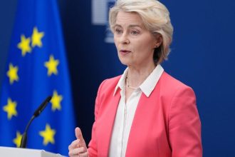 Slovensko zaostava v boji proti korupcii a ochrane medii hodnoti eurokomisia