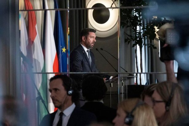 Takac podporuje spolocny postup V4 pri reforme agrarnnej politiky EU